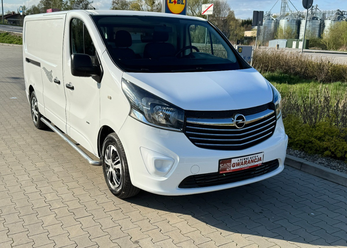 Цельнометаллический фургон Opel Vivaro L2H1 LONG Zderzak listwy kolor Klimatyzacja Sprowadzony BRUTTO CENA: фото 10