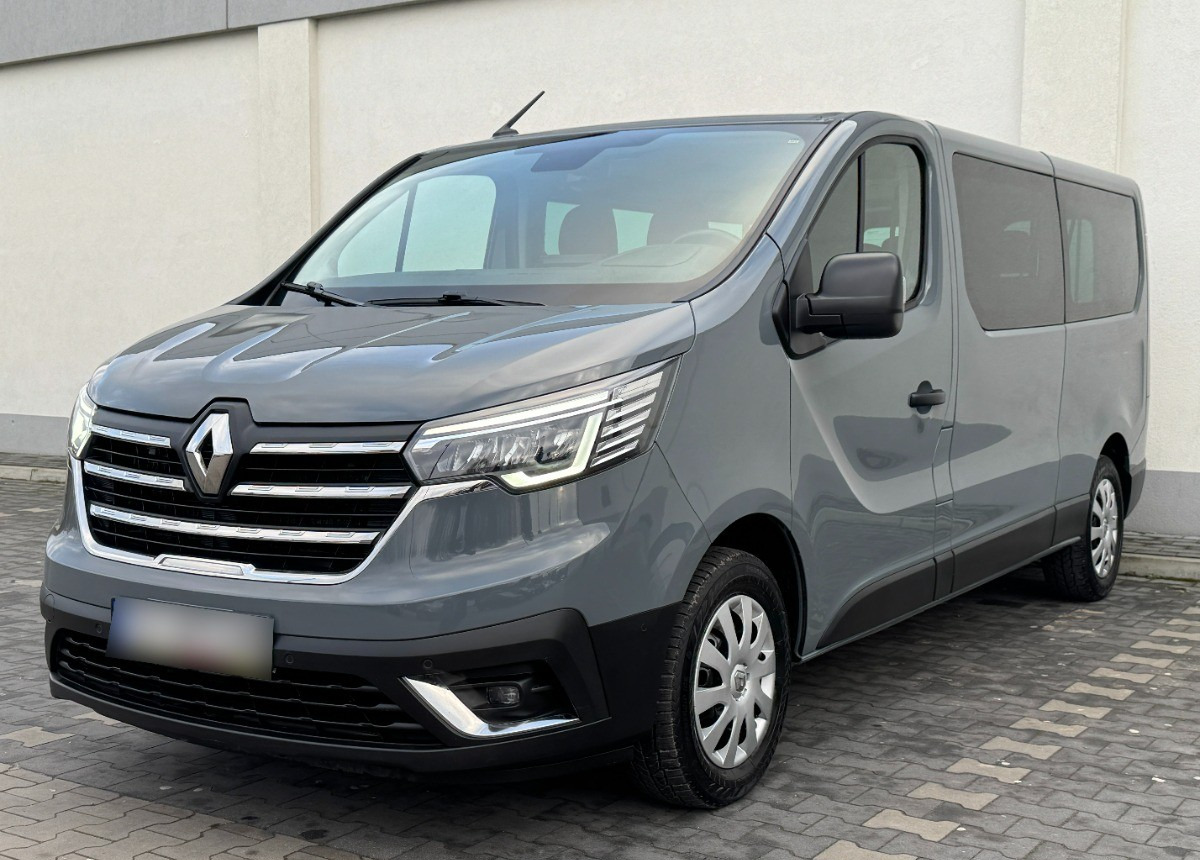 Renault Trafic Long 9 osobowy 2.0 DCI 150 KM Rok 2023 Przewóz osób niepełnosprawnych - Микроавтобус, Пассажирский фургон: фото 1 Renault Trafic Long 9 osobowy 2.0 DCI 150 KM Rok 2023 Przewóz osób niepełnosprawnych - Микроавтобус, Пассажирский фургон: фото 1
