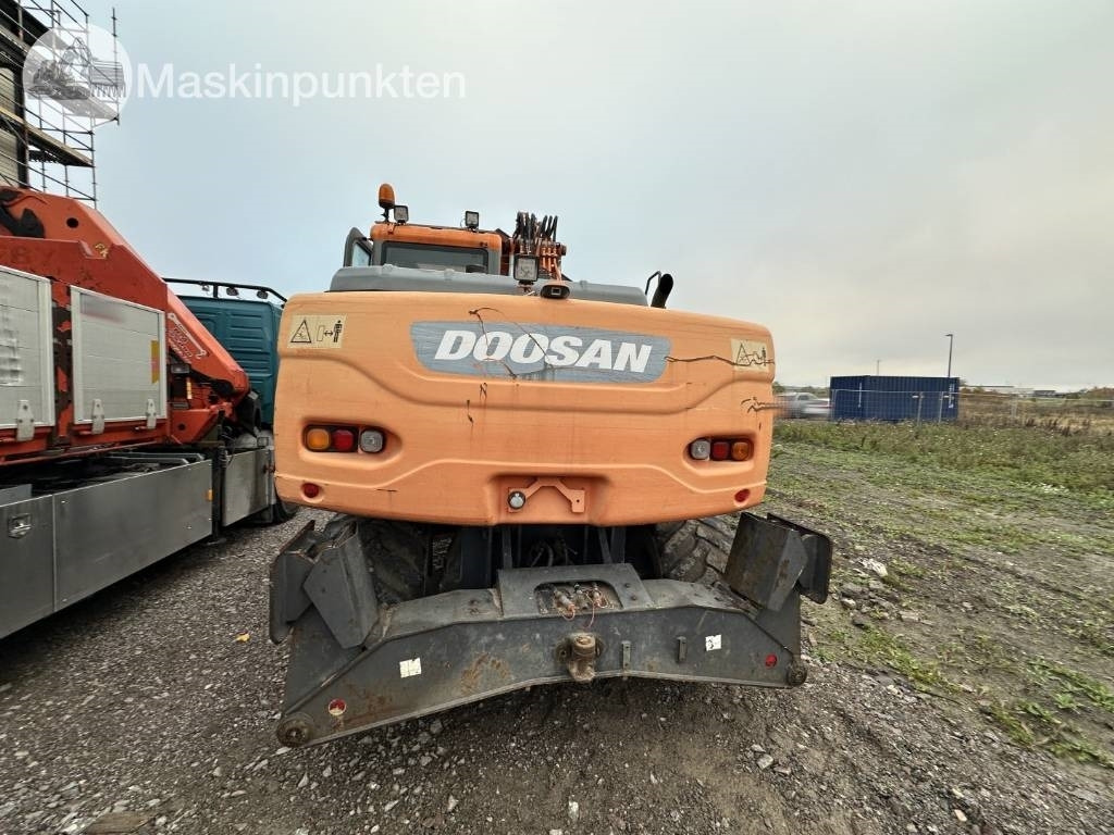 Doosan DX 140 W med vagn och redskap - Колёсный экскаватор: фото 5 Doosan DX 140 W med vagn och redskap - Колёсный экскаватор: фото 5