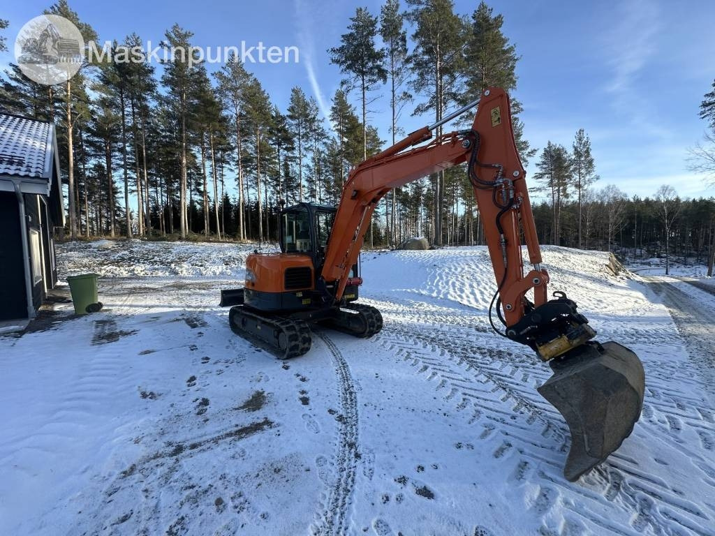 Doosan DX 62 R - Мини-экскаватор: фото 1 Doosan DX 62 R - Мини-экскаватор: фото 1