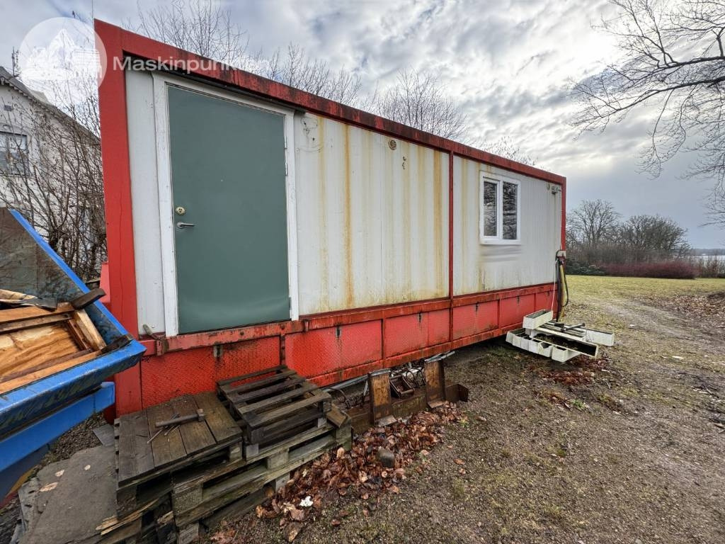Manskapsbod på rullflak - Другая техника: фото 1 Manskapsbod på rullflak - Другая техника: фото 1
