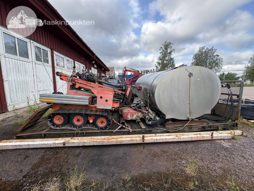 GeotecH Spolningsaggregat på flak - Буровая машина: фото 1 GeotecH Spolningsaggregat på flak - Буровая машина: фото 1