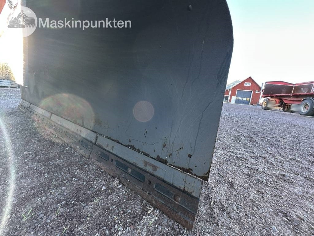 Holms PD-3.6 - Отвал для снега для Сельскохозяйственной техники: фото 5 Holms PD-3.6 - Отвал для снега для Сельскохозяйственной техники: фото 5