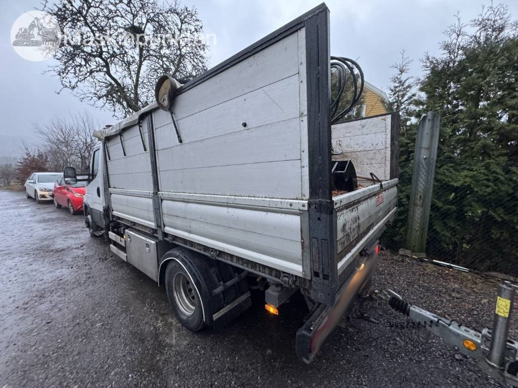 Iveco Daily 70C17H med Fassi F40 kran - Автоманипулятор: фото 2 Iveco Daily 70C17H med Fassi F40 kran - Автоманипулятор: фото 2