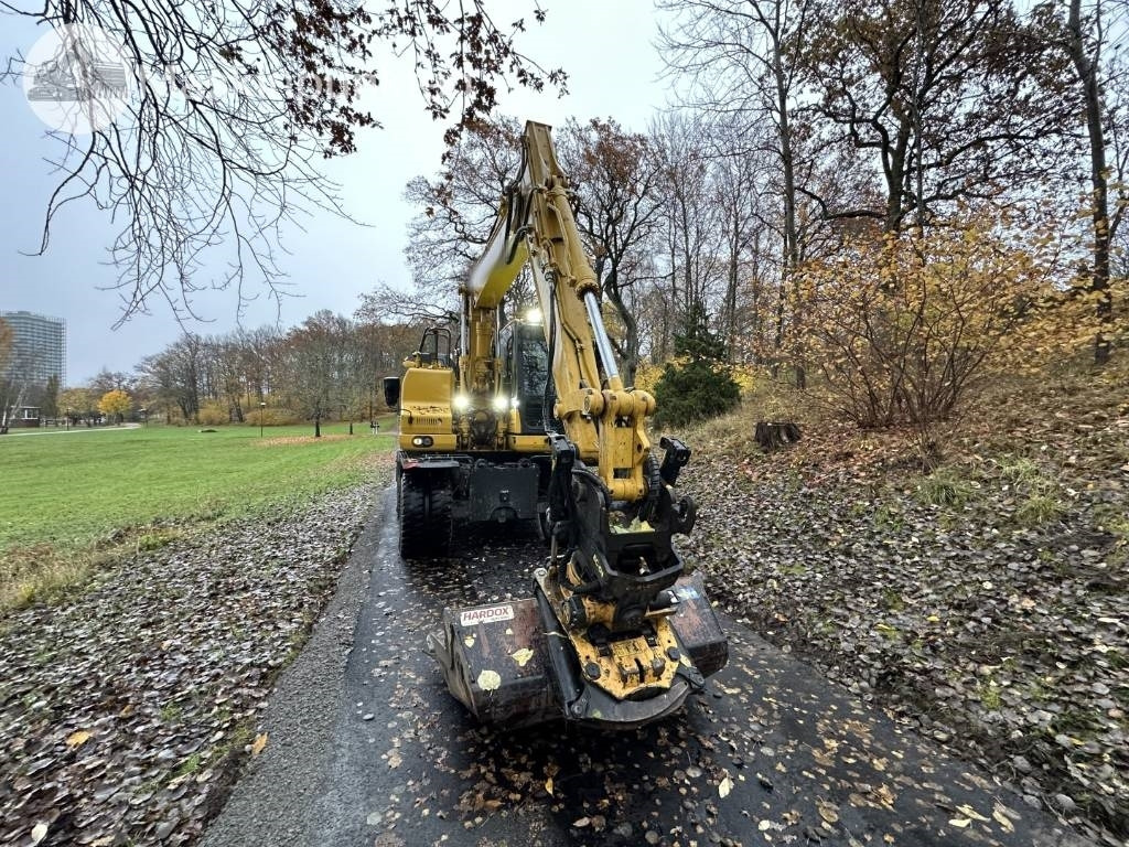 Komatsu PW 148-11 med vagn och redskap - Колёсный экскаватор: фото 3 Komatsu PW 148-11 med vagn och redskap - Колёсный экскаватор: фото 3