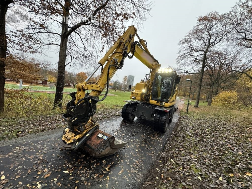 Komatsu PW 148-11 med vagn och redskap - Колёсный экскаватор: фото 2 Komatsu PW 148-11 med vagn och redskap - Колёсный экскаватор: фото 2