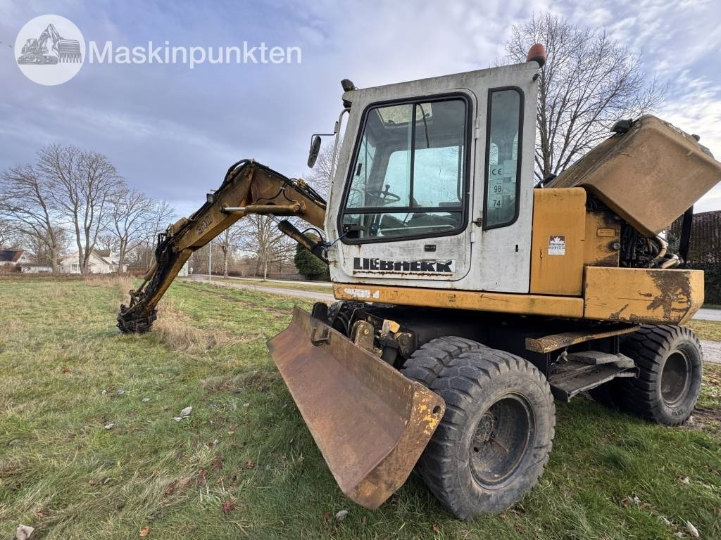 Liebherr A 310 B - Колёсный экскаватор: фото 2 Liebherr A 310 B - Колёсный экскаватор: фото 2