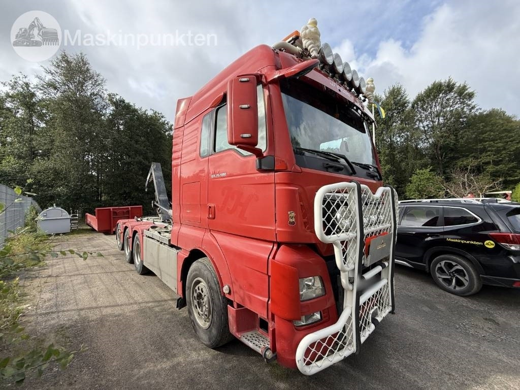 MAN TGX 35.500 EKIPAGE - Крюковой мультилифт: фото 2 MAN TGX 35.500 EKIPAGE - Крюковой мультилифт: фото 2