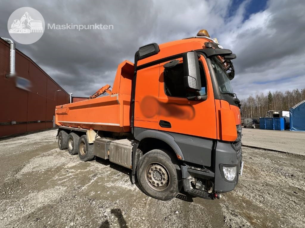 Mercedes-Benz Arocs - Самосвал: фото 1 Mercedes-Benz Arocs - Самосвал: фото 1