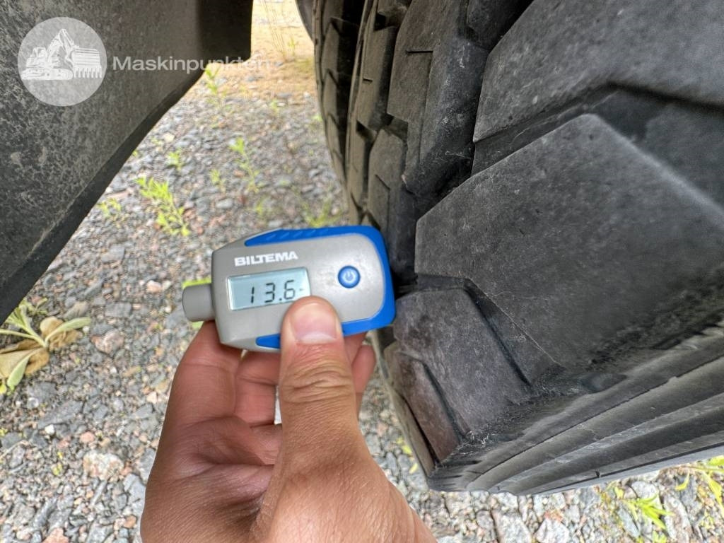 Прицеп мультилифт/ Бункеровоз Mjölbysläpet SFL4-12,5-36: фото 20 Прицеп мультилифт/ Бункеровоз Mjölbysläpet SFL4-12,5-36: фото 20