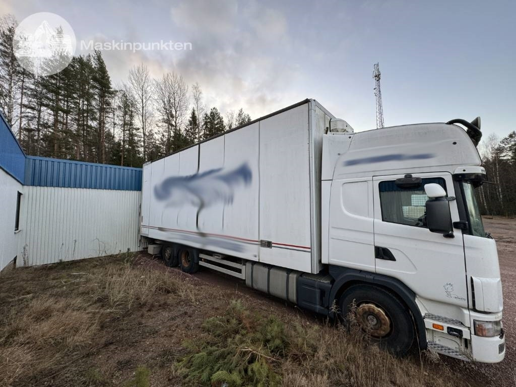 Scania R 114 - Грузовик с закрытым кузовом: фото 2 Scania R 114 - Грузовик с закрытым кузовом: фото 2