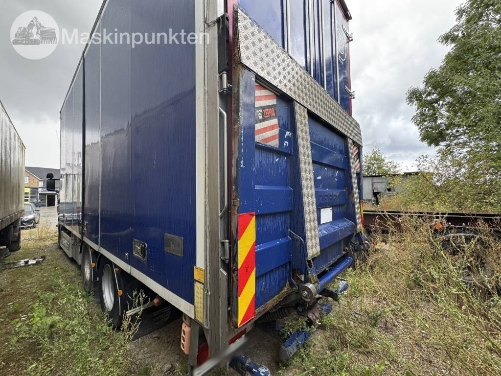 Scania R 420 LB - Грузовик с закрытым кузовом: фото 2 Scania R 420 LB - Грузовик с закрытым кузовом: фото 2