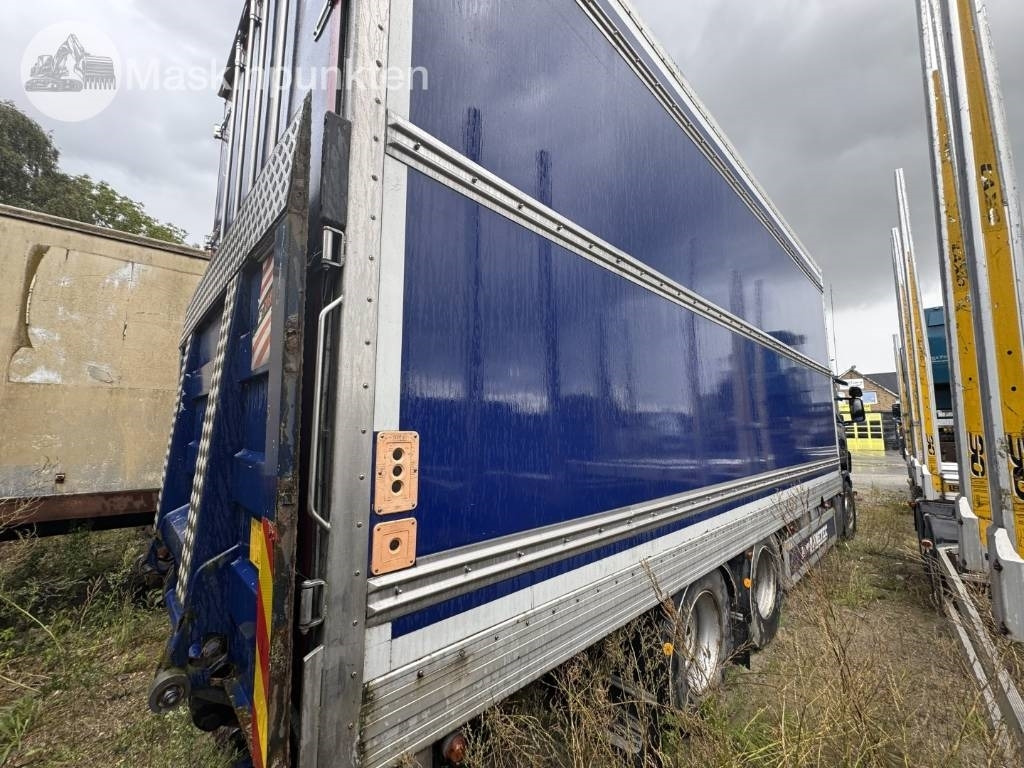 Scania R 420 LB - Грузовик с закрытым кузовом: фото 3 Scania R 420 LB - Грузовик с закрытым кузовом: фото 3