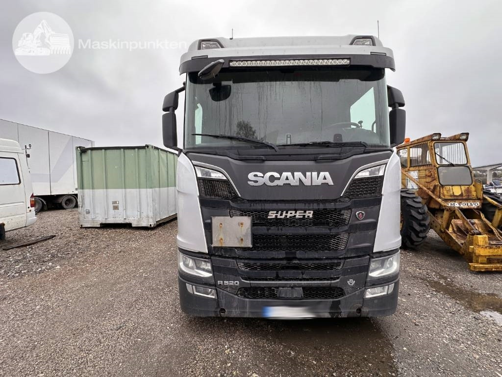 Scania R 520 - Грузовик с закрытым кузовом: фото 2 Scania R 520 - Грузовик с закрытым кузовом: фото 2