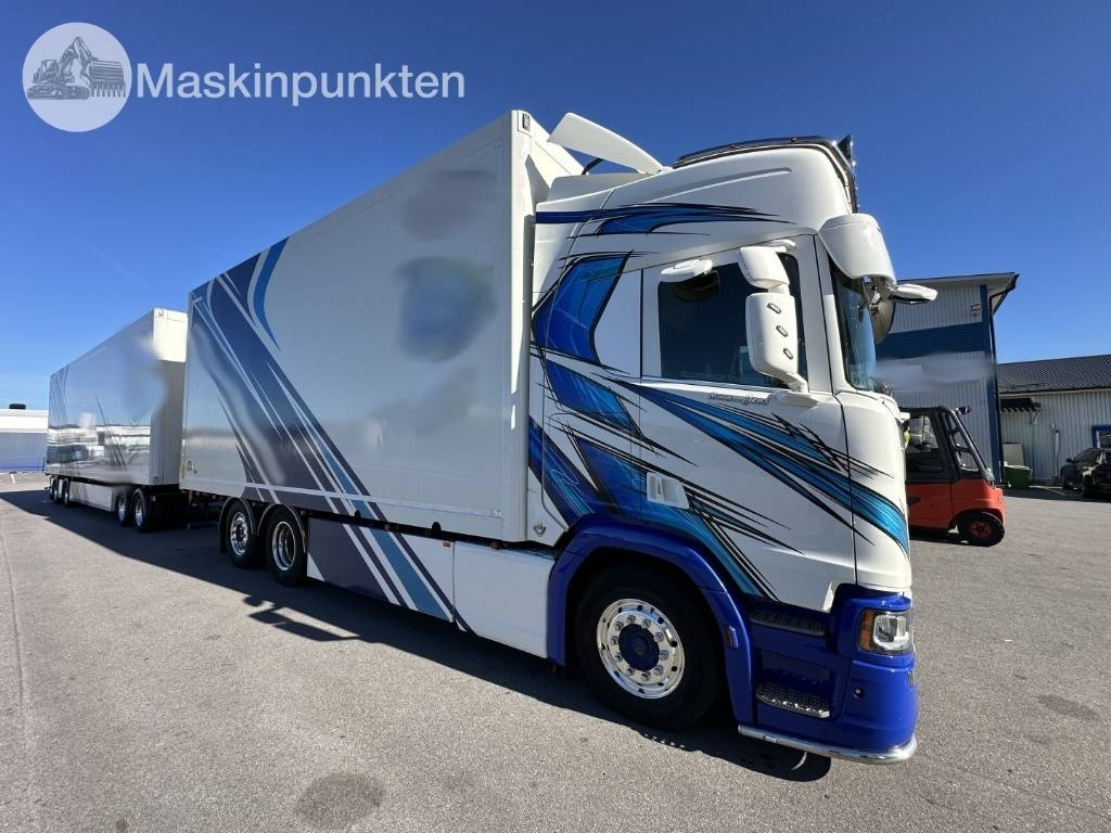 Scania R 520 - Грузовик с закрытым кузовом: фото 3 Scania R 520 - Грузовик с закрытым кузовом: фото 3