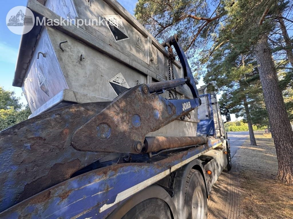 Портальный бункеровоз Scania R 560 LB: фото 47