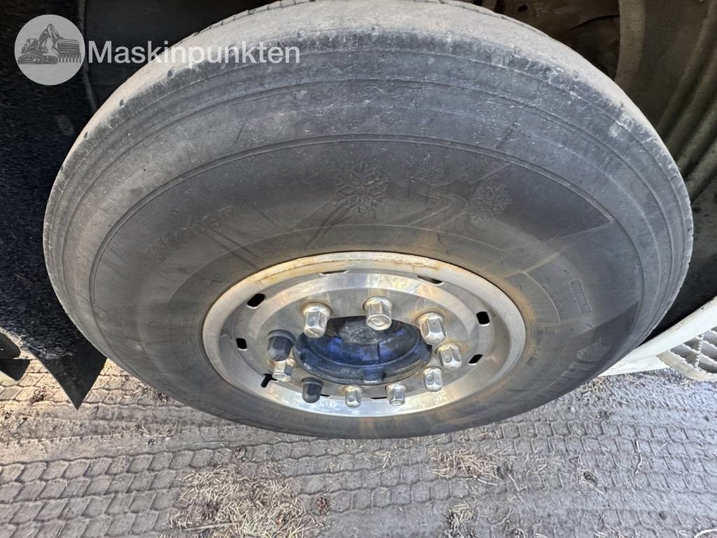 Портальный бункеровоз Scania R 560 LB: фото 22