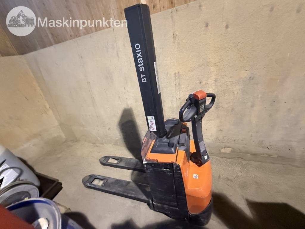 Toyota BT SWE 160 L  - Электропогрузчик: фото 3 Toyota BT SWE 160 L  - Электропогрузчик: фото 3