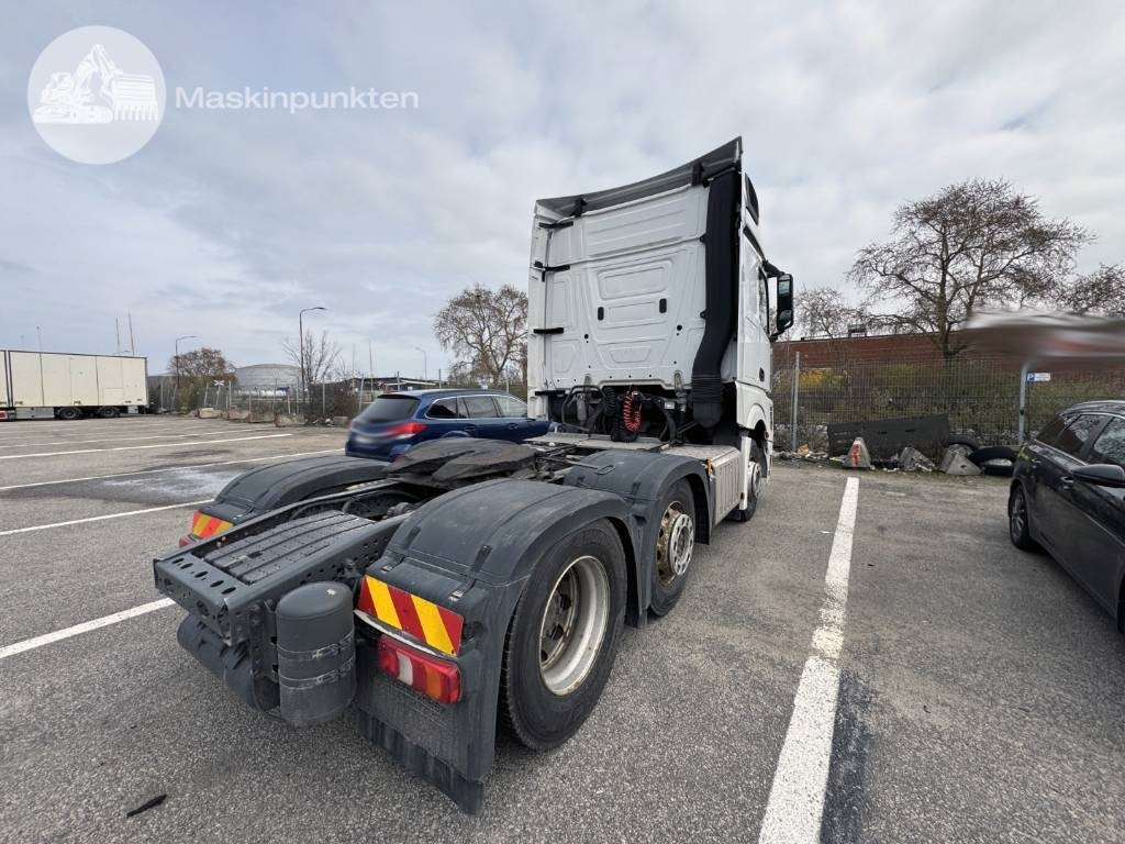 Mercedes-Benz Actros 2545 - Тягач: фото 4 Mercedes-Benz Actros 2545 - Тягач: фото 4
