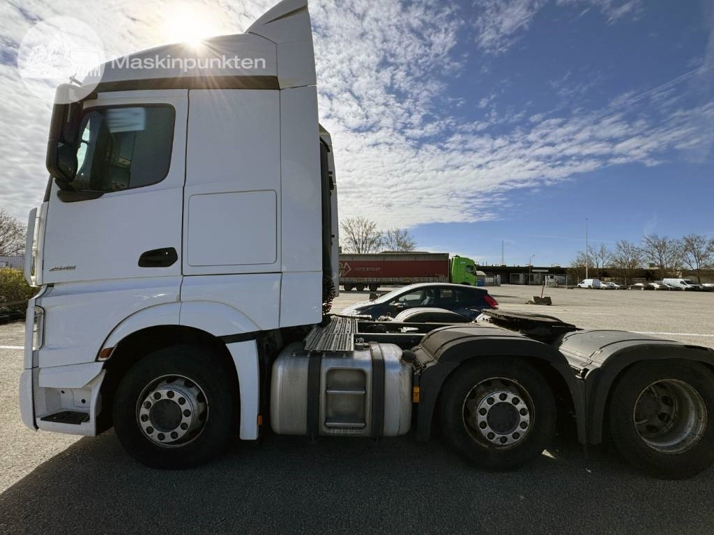 Mercedes-Benz Actros 2545 - Тягач: фото 3 Mercedes-Benz Actros 2545 - Тягач: фото 3