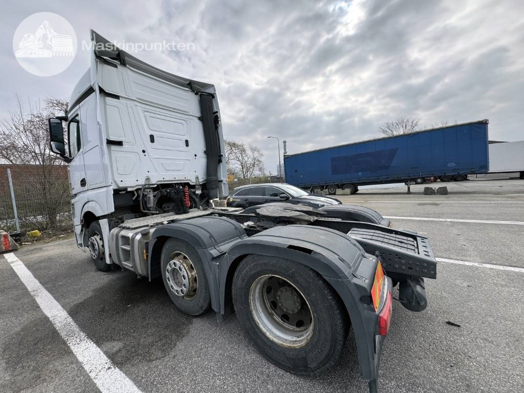 Mercedes-Benz Actros 2545 - Тягач: фото 2 Mercedes-Benz Actros 2545 - Тягач: фото 2