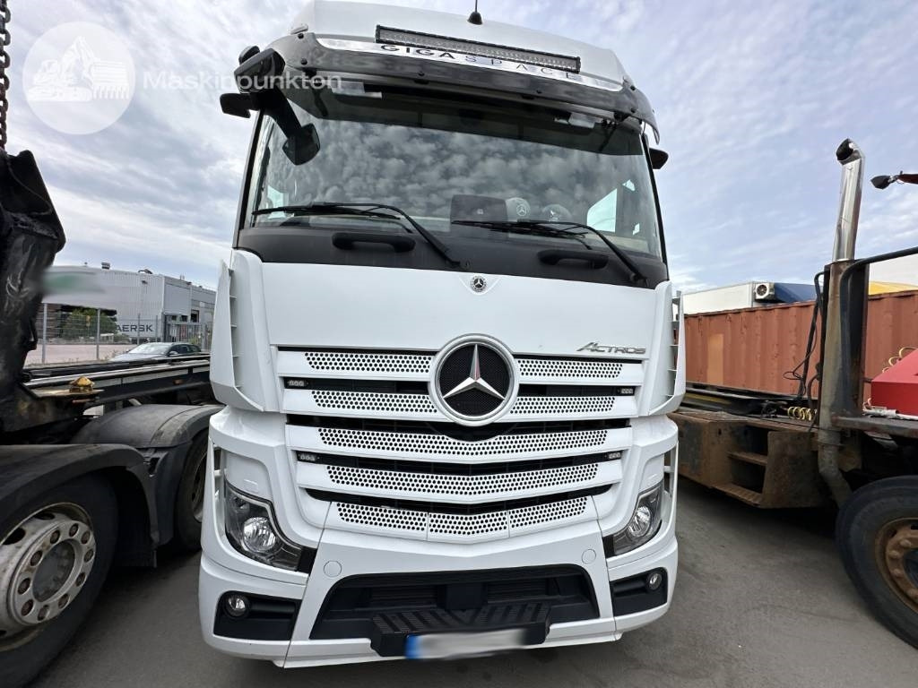 Mercedes-Benz Actros 2746 Puscher - Тягач: фото 5 Mercedes-Benz Actros 2746 Puscher - Тягач: фото 5