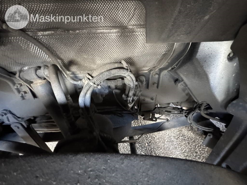 Тягач Scania R 520: фото 7 Тягач Scania R 520: фото 7