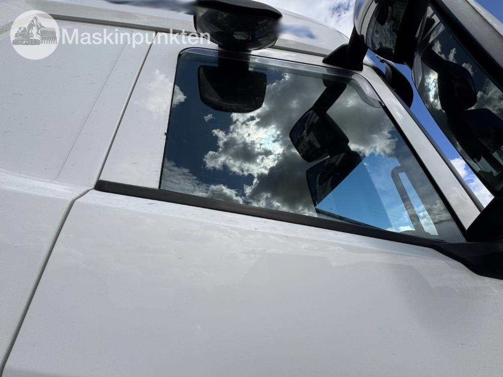 Тягач Scania R 520: фото 26 Тягач Scania R 520: фото 26