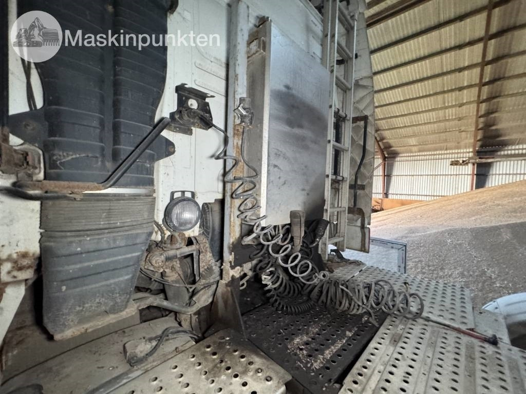 Volvo FH 12  в лизинг Volvo FH 12: фото 11