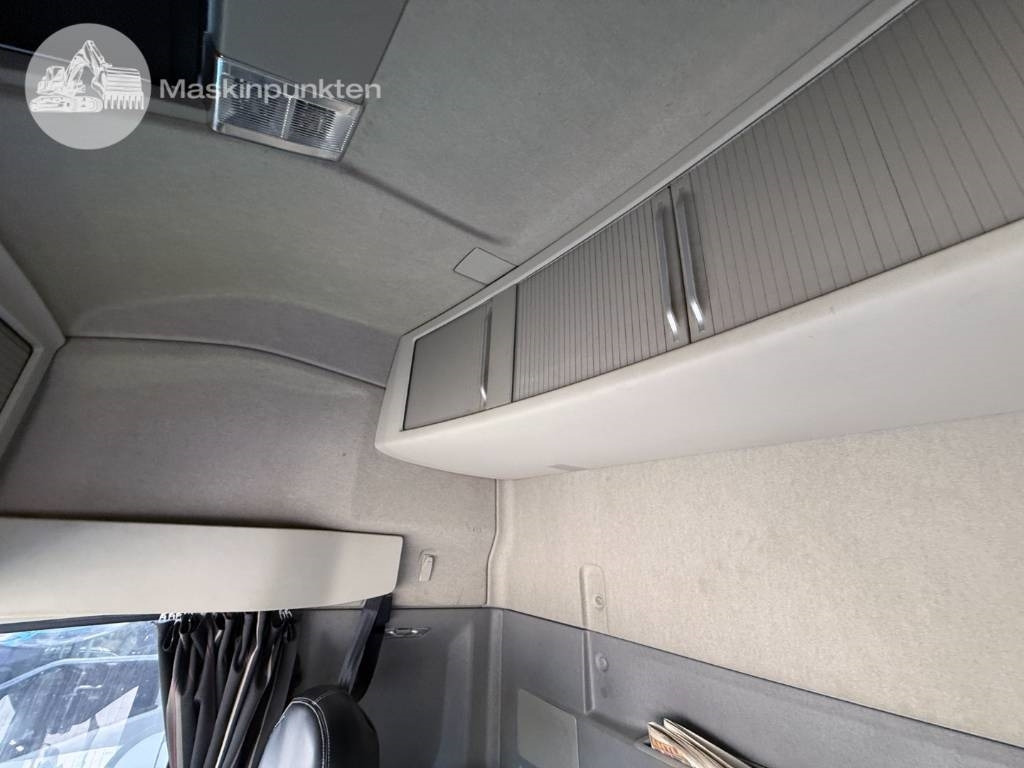 Тягач Volvo FH 540: фото 40