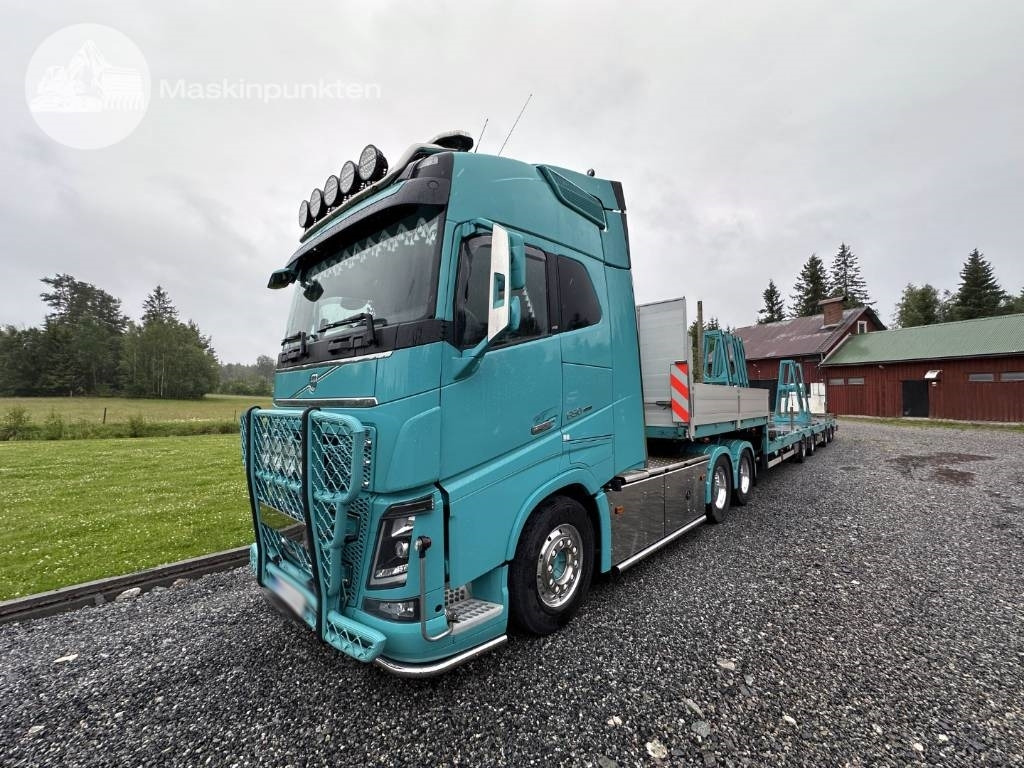 Volvo FH 650 Ekipage  - Тягач: фото 2 Volvo FH 650 Ekipage  - Тягач: фото 2