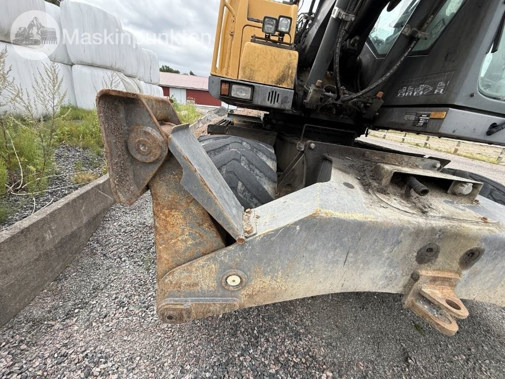 Колёсный экскаватор Volvo EW 140 C: фото 26 Колёсный экскаватор Volvo EW 140 C: фото 26