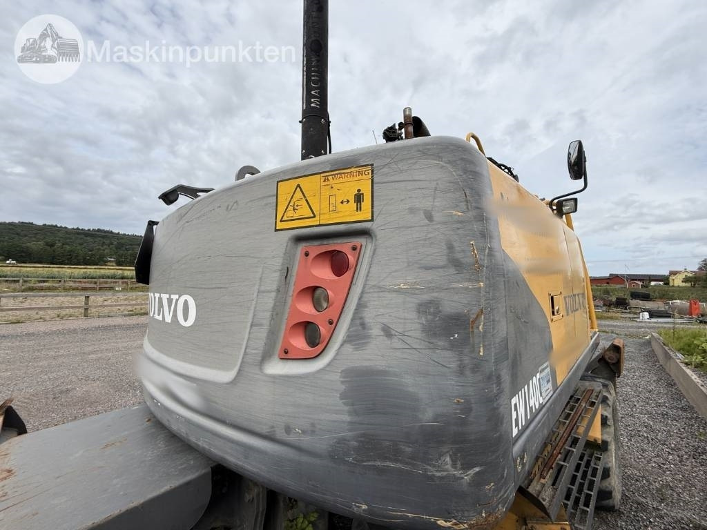 Колёсный экскаватор Volvo EW 140 C: фото 37 Колёсный экскаватор Volvo EW 140 C: фото 37