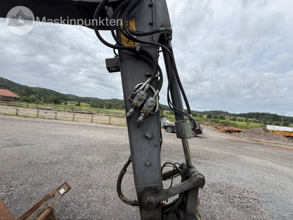 Колёсный экскаватор Volvo EW 140 C: фото 17 Колёсный экскаватор Volvo EW 140 C: фото 17