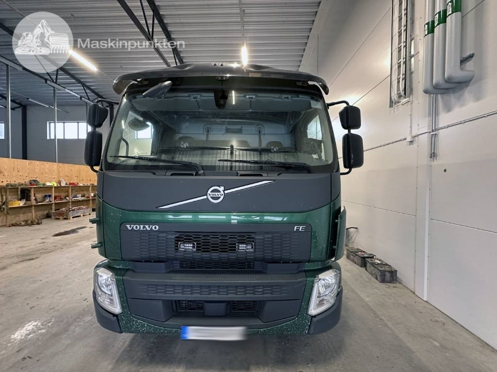 Volvo FE 280 - Крюковой мультилифт: фото 4 Volvo FE 280 - Крюковой мультилифт: фото 4