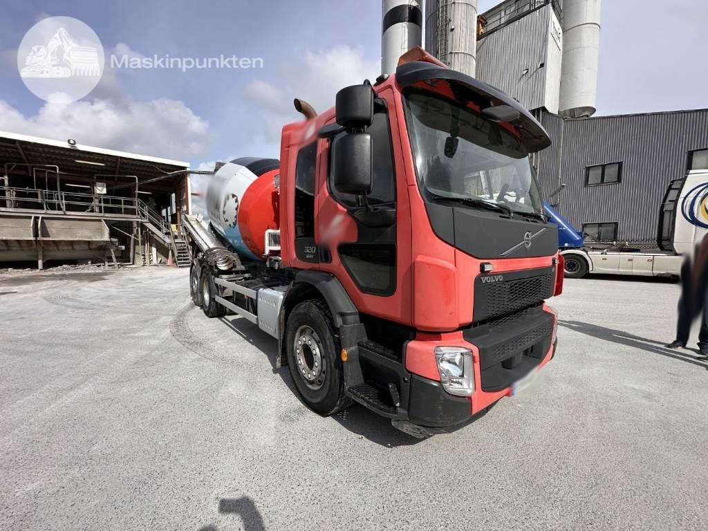 Volvo FE 320 - Автобетоносмеситель: фото 5 Volvo FE 320 - Автобетоносмеситель: фото 5