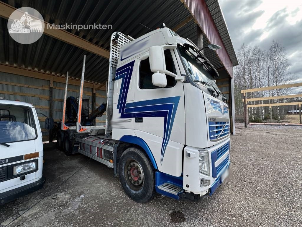 Volvo FH 12 540 - Лесовоз: фото 1 Volvo FH 12 540 - Лесовоз: фото 1