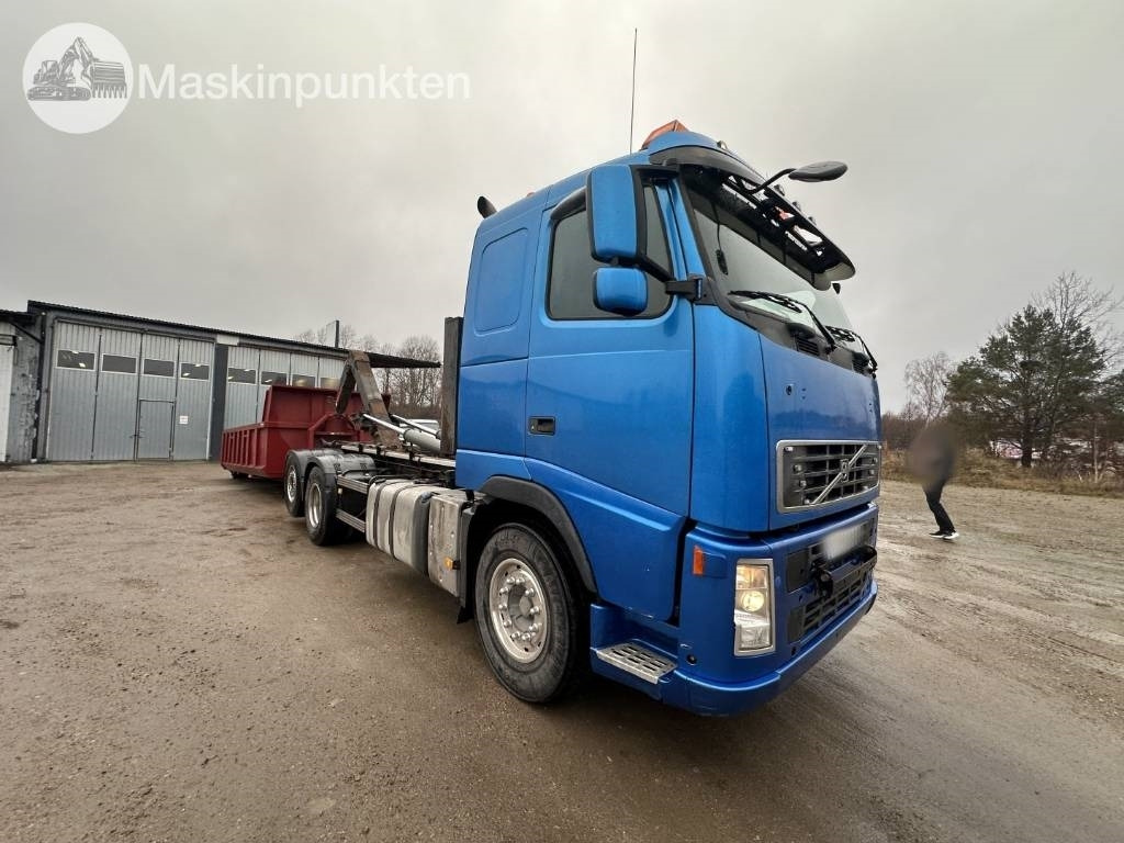 Volvo FH 12 - Крюковой мультилифт: фото 3 Volvo FH 12 - Крюковой мультилифт: фото 3