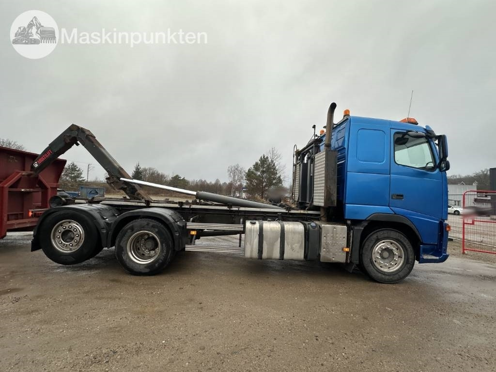 Volvo FH 12 - Крюковой мультилифт: фото 4 Volvo FH 12 - Крюковой мультилифт: фото 4