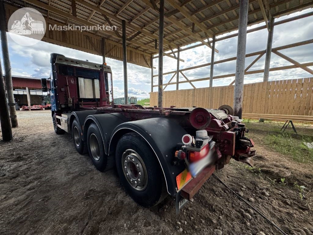 Volvo FH 16 550 - Крюковой мультилифт: фото 2 Volvo FH 16 550 - Крюковой мультилифт: фото 2