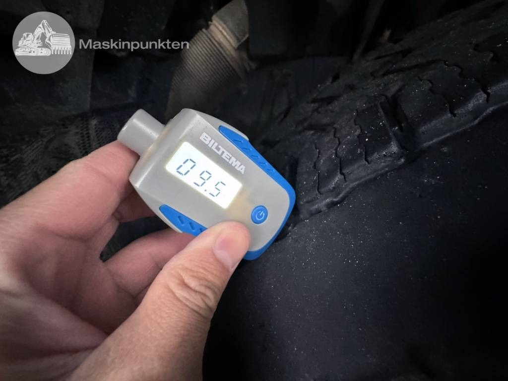 Самосвал Volvo FH 16 750: фото 24 Самосвал Volvo FH 16 750: фото 24