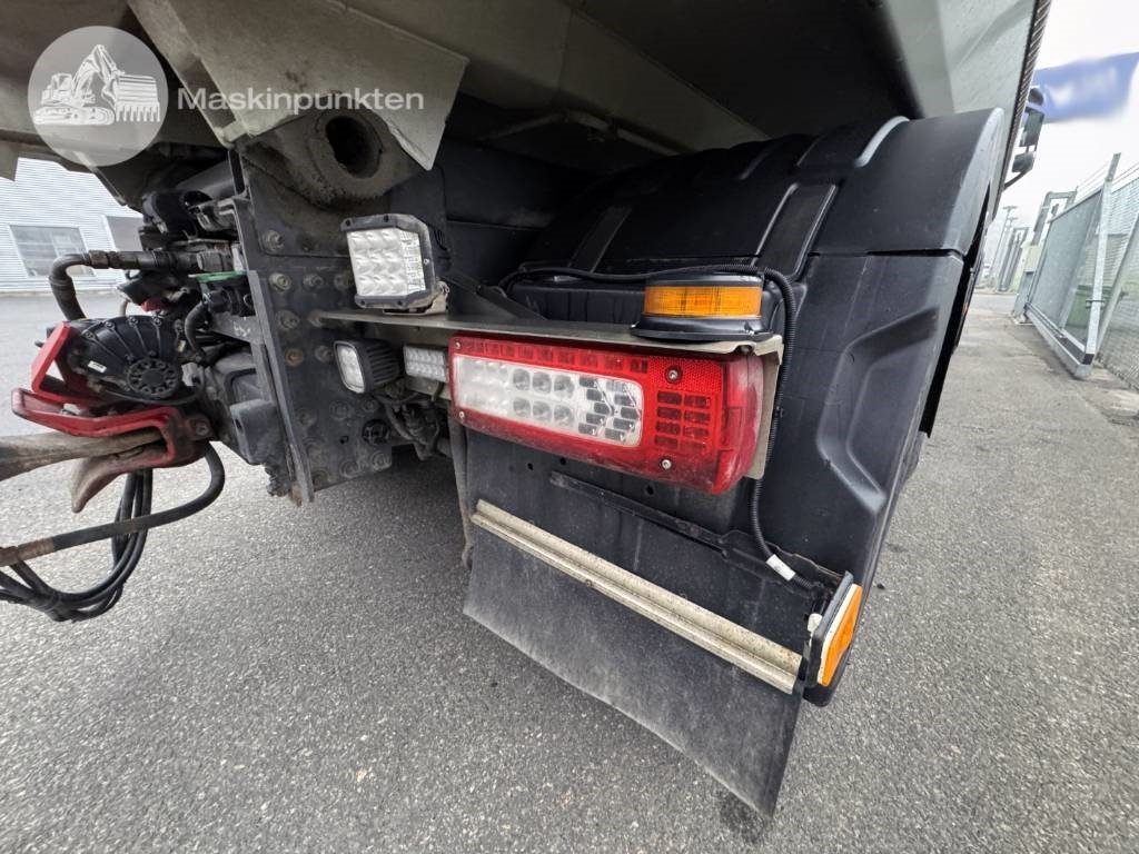 Самосвал Volvo FH 16 750: фото 17 Самосвал Volvo FH 16 750: фото 17