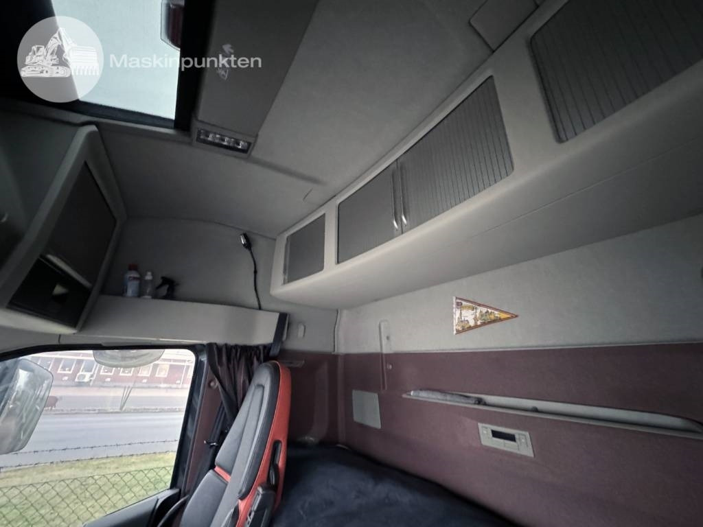 Самосвал Volvo FH 16 750: фото 43 Самосвал Volvo FH 16 750: фото 43