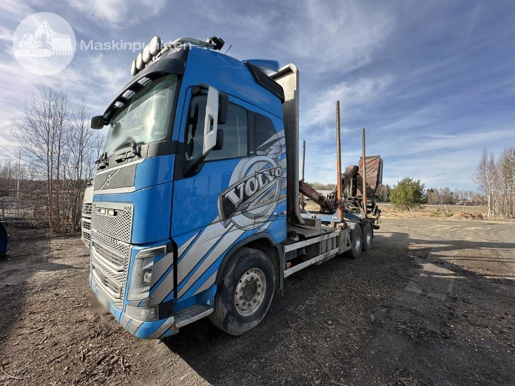 Volvo FH 16 750 - Лесовоз: фото 3 Volvo FH 16 750 - Лесовоз: фото 3