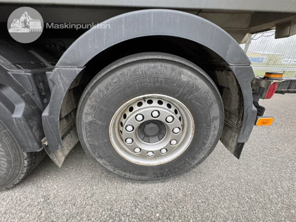 Самосвал Volvo FH 16 750: фото 14 Самосвал Volvo FH 16 750: фото 14