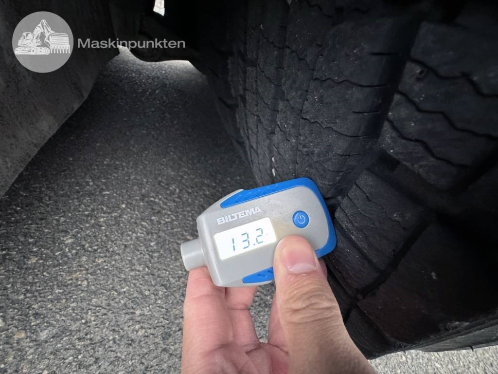 Самосвал Volvo FH 16 750: фото 11 Самосвал Volvo FH 16 750: фото 11