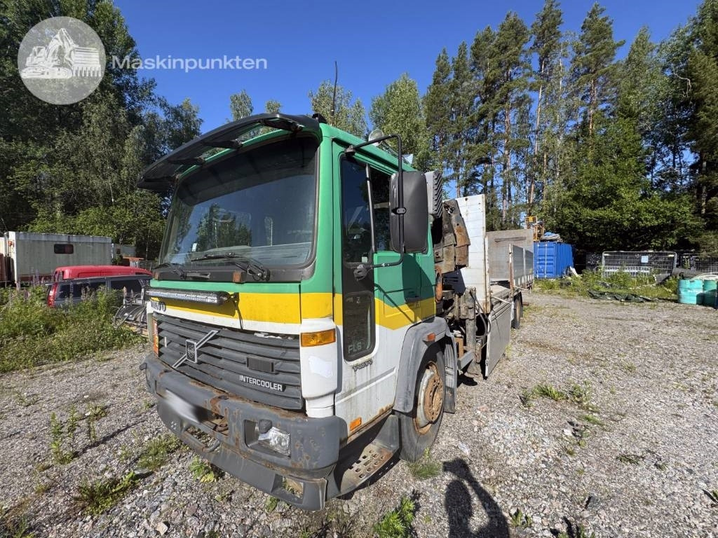 Volvo FL 614 - Автоманипулятор: фото 1 Volvo FL 614 - Автоманипулятор: фото 1