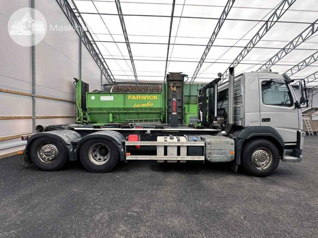 Volvo FM 420 - Крюковой мультилифт: фото 4 Volvo FM 420 - Крюковой мультилифт: фото 4