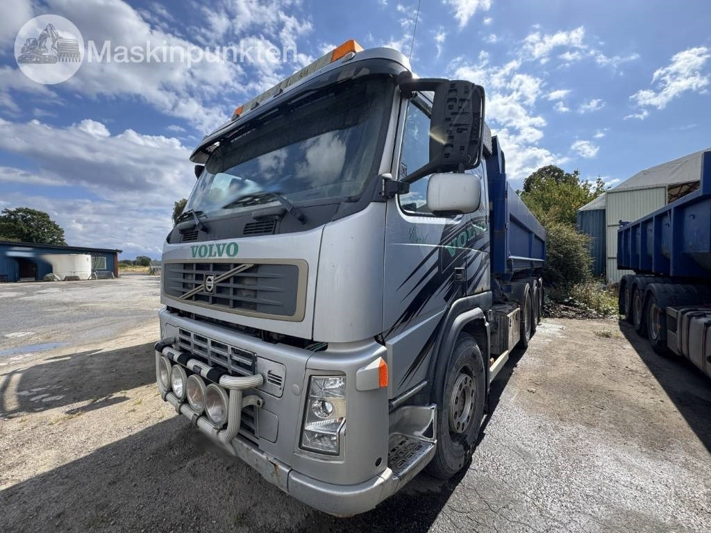 Volvo FM 440 CAMELEONT + BERFLAK + BETONGBLANDARE - Грузовик-контейнеровоз/ Сменный кузов: фото 1 Volvo FM 440 CAMELEONT + BERFLAK + BETONGBLANDARE - Грузовик-контейнеровоз/ Сменный кузов: фото 1