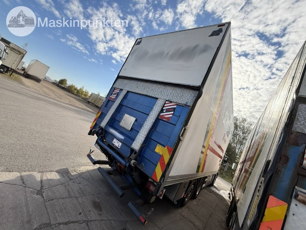 Volvo FM 440 - Грузовик с закрытым кузовом: фото 4 Volvo FM 440 - Грузовик с закрытым кузовом: фото 4